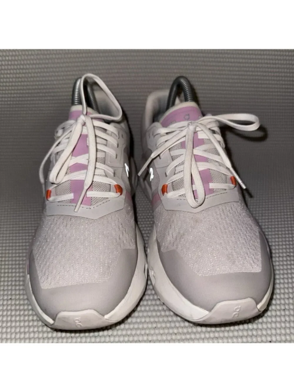 On Cloudpulse Pearl Blossom Athletic Running Shoes Sneakers Women’s Size 7.5